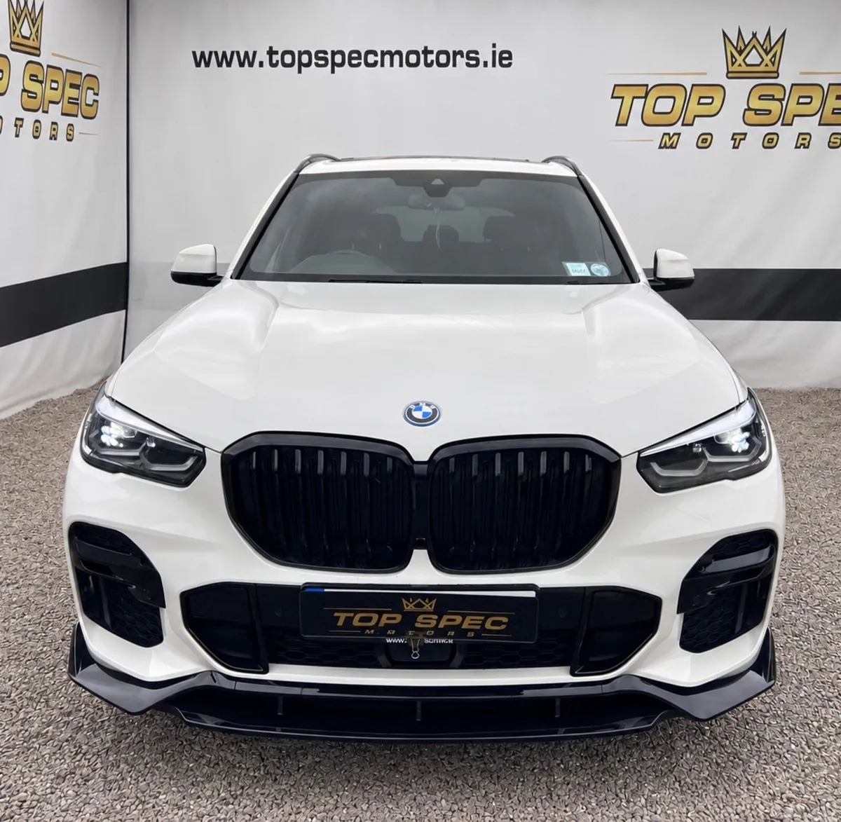 2023 BMW X5 xDrive45e M Sport Automatic - Image 2