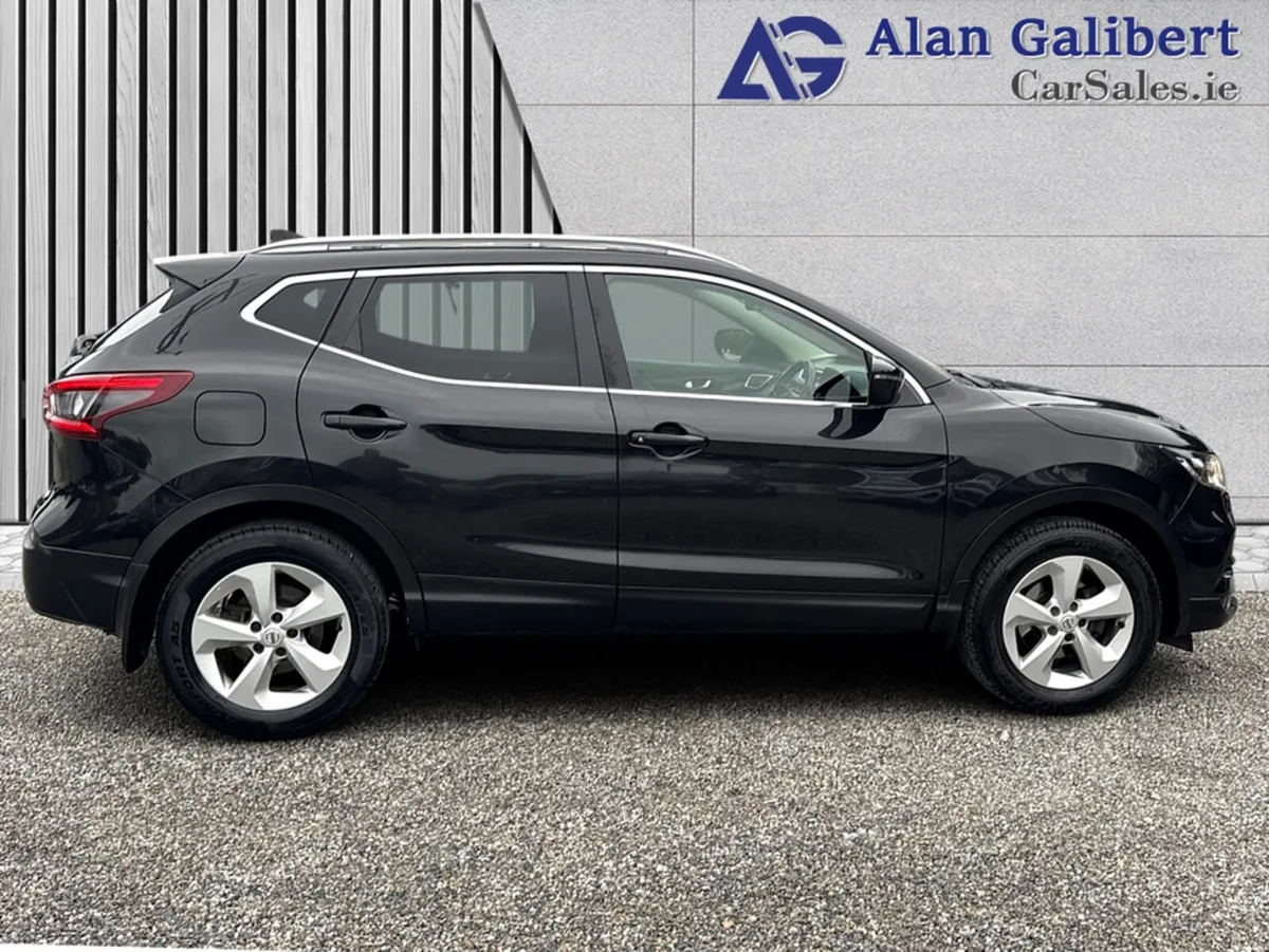 Nissan Qashqai 1.5 SV - Image 3