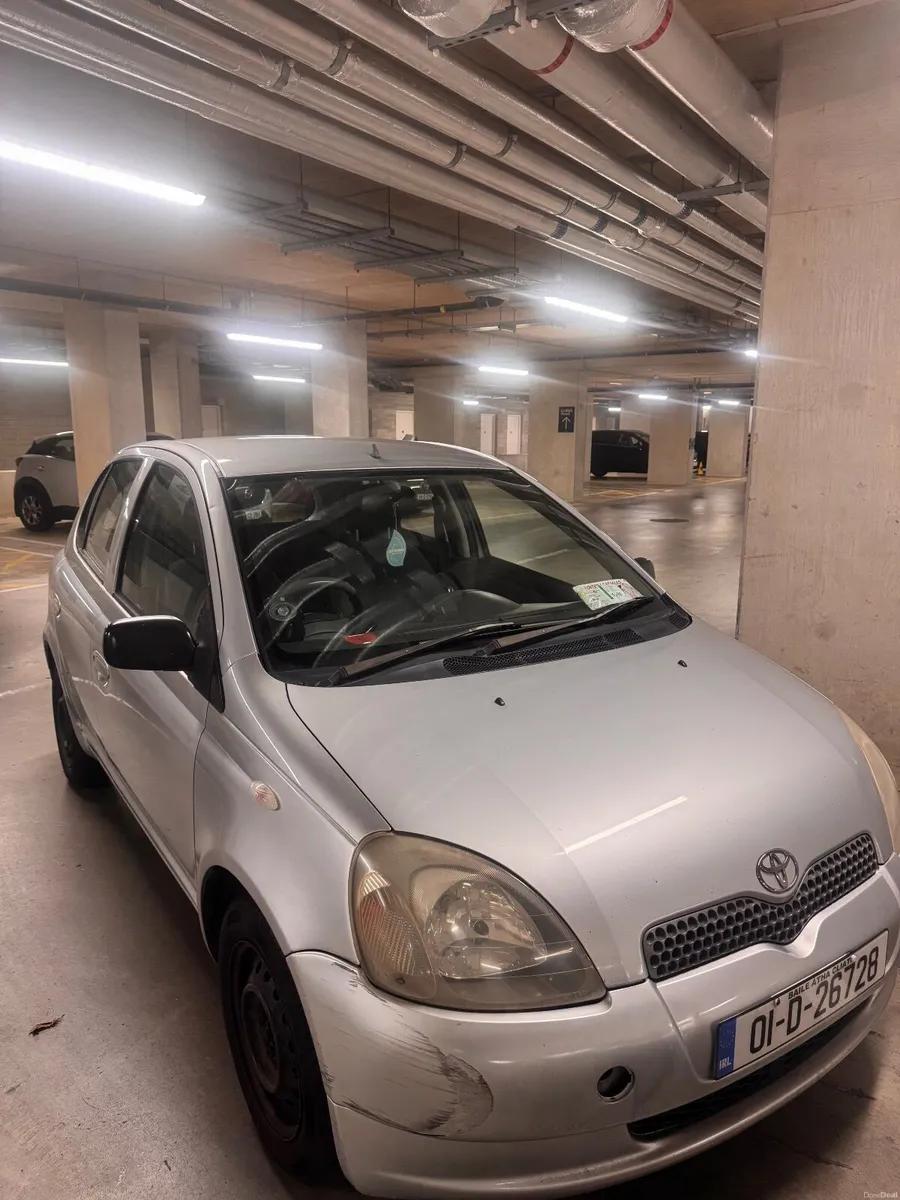 Toyota Yaris 2001 - Image 3