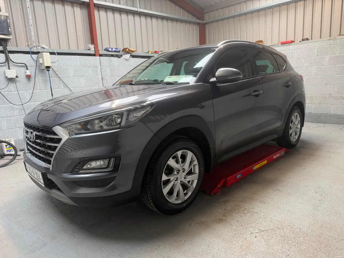 2020 HYUNDAI TUCSON  EXECUTIVE - Image 4