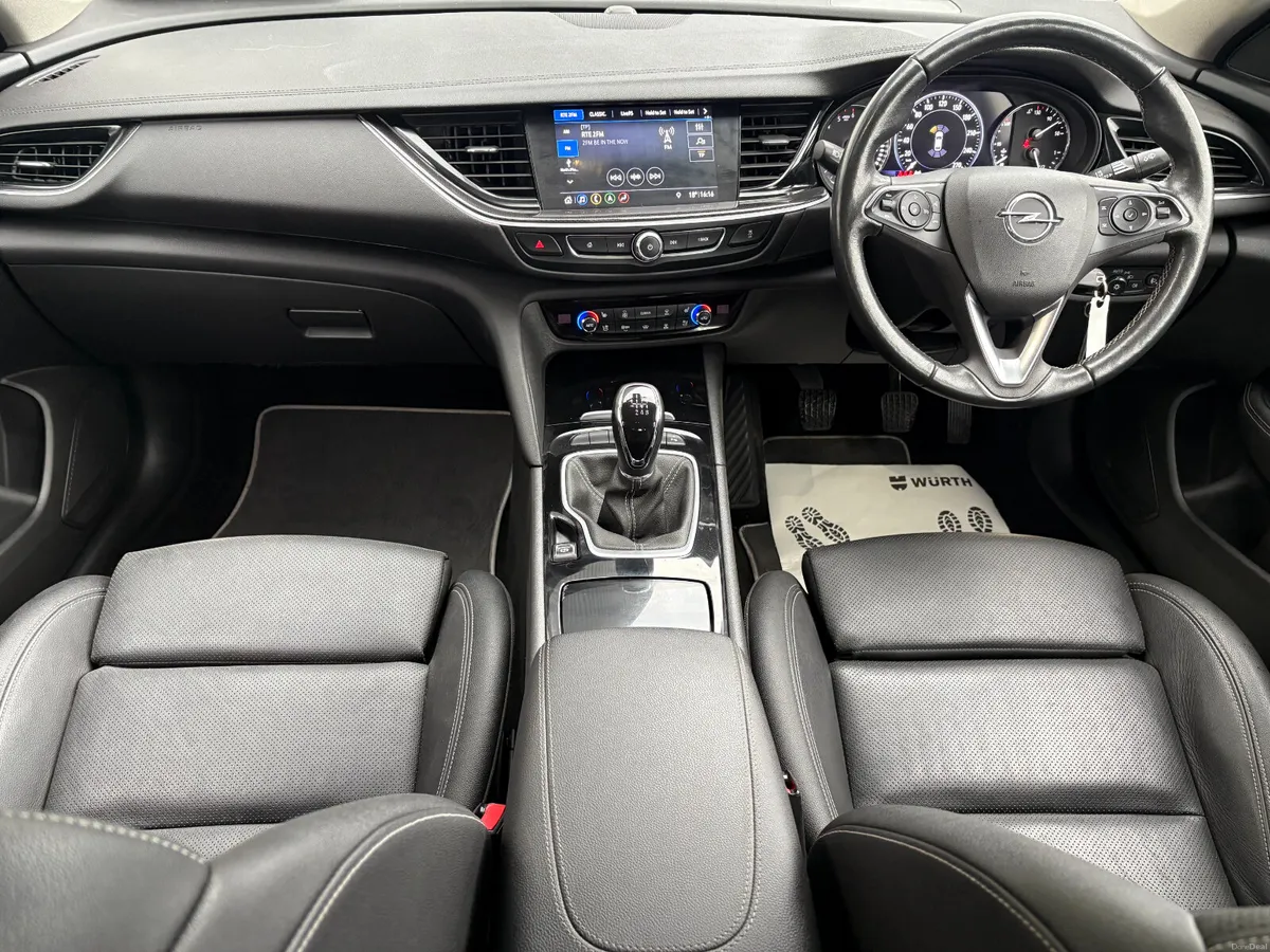 221 Opel Insignia Elite 1.5TD 122PS - High Spec - Image 6