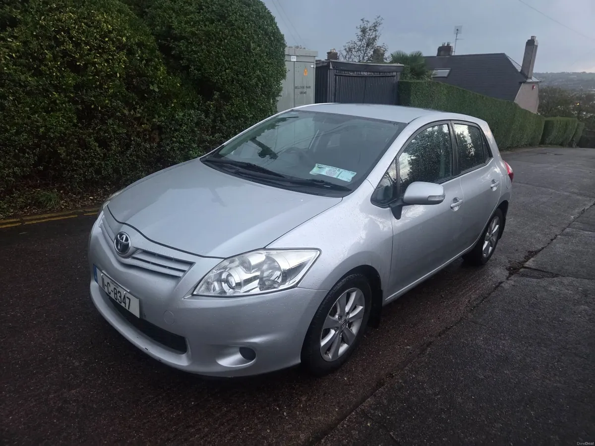 2011 Toyota Auris Terra, Nct 8/27. Immaculate - Image 3