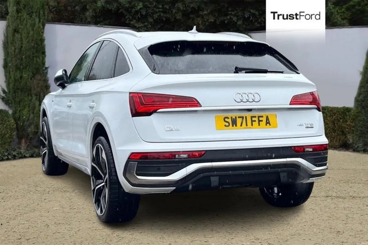 Audi Q5 45 TFSI Quattro S Line 5dr S Tronic - Image 2