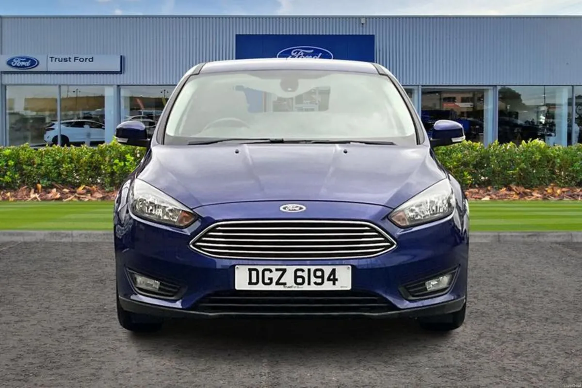 Ford Focus 1.0 EcoBoost 125 Zetec 5dr - Image 6