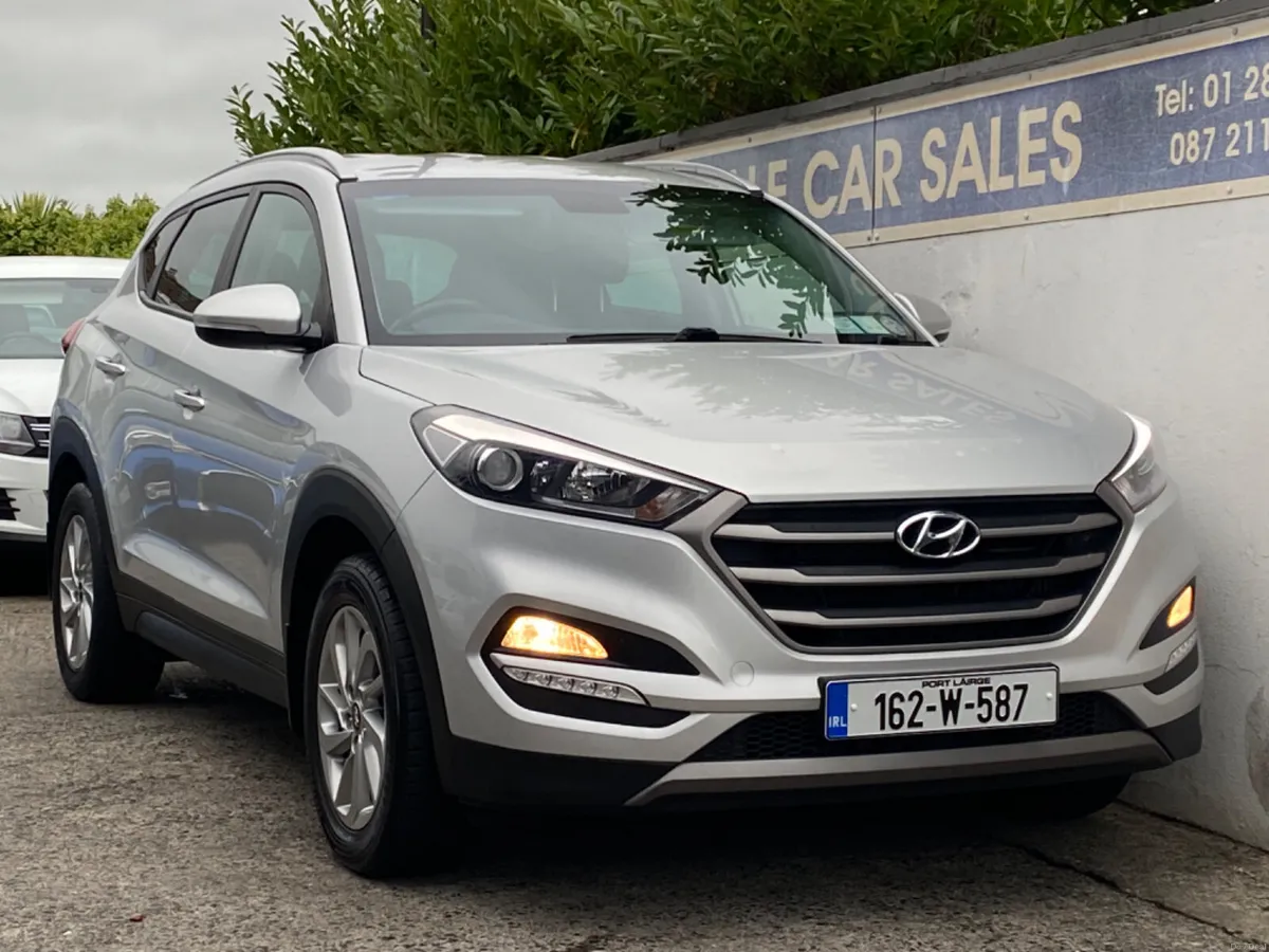 Hyundai Tucson Full leather low kms - Image 1