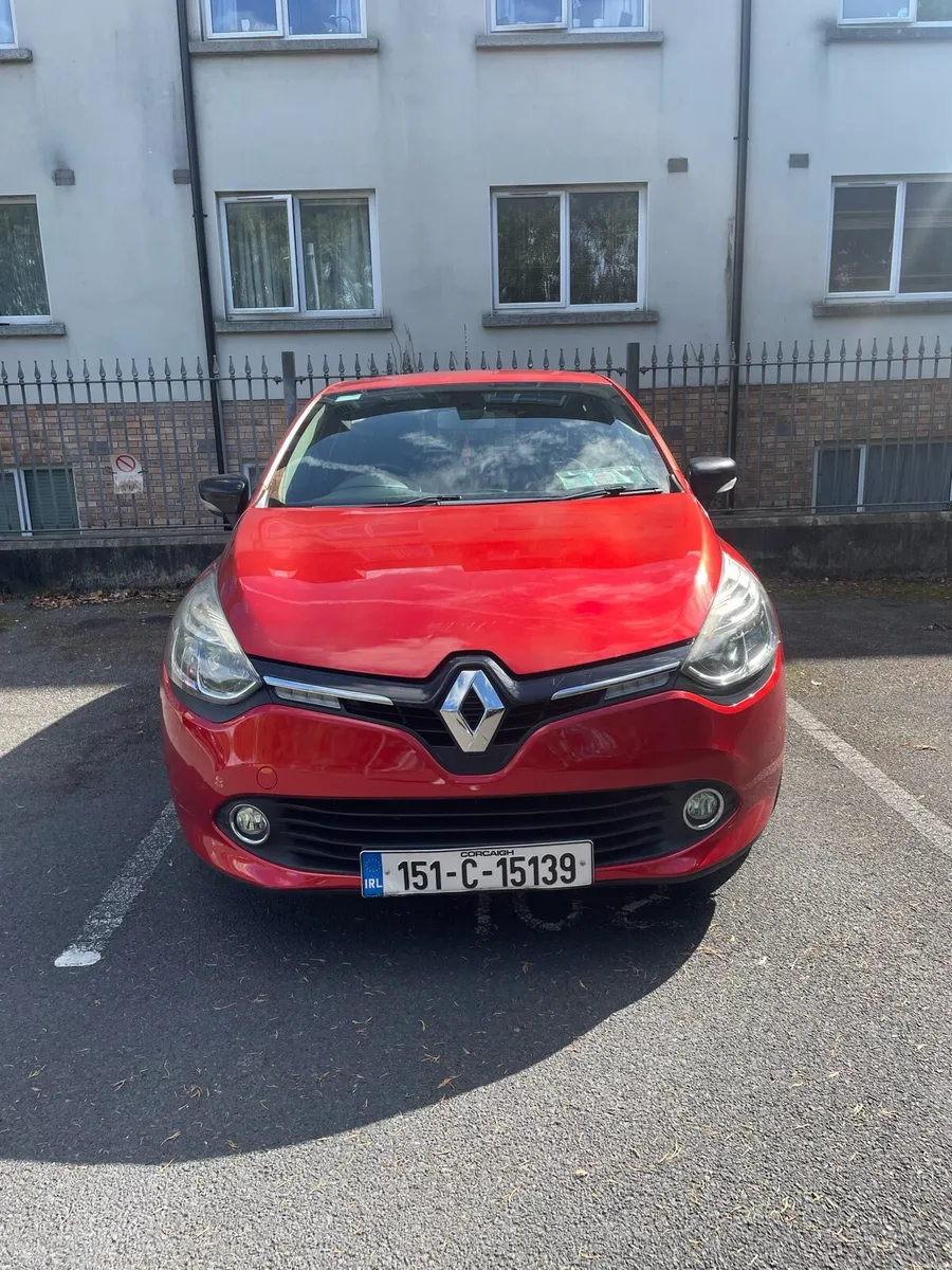Renault Clio 1.1 petrol Nav. NCT 10/27 - Image 6
