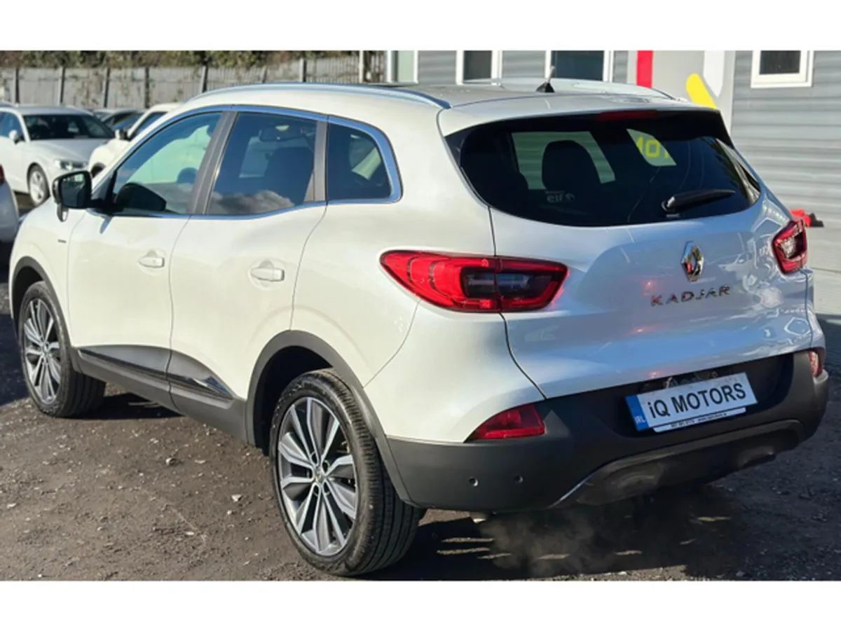 Renault Kadjar Bose 1.2 Automatic Petrol  Low Mile - Image 6
