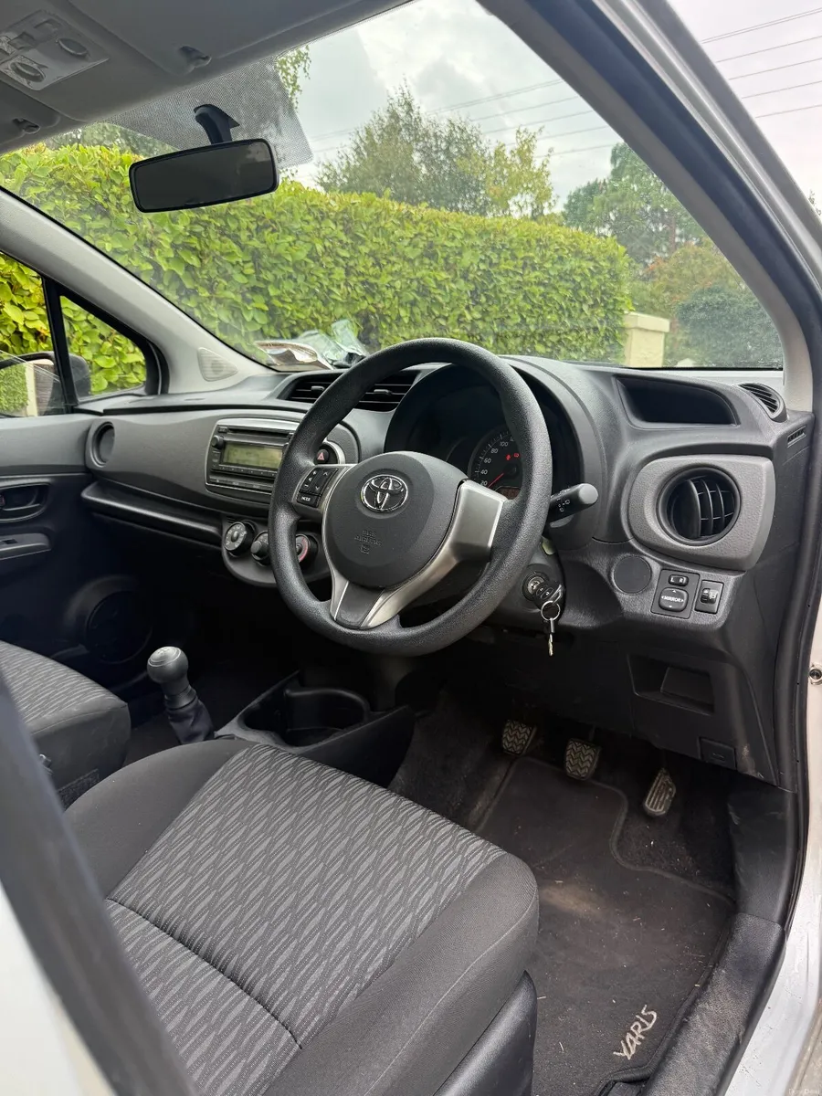 Toyota Yaris | 39,900km | New NCT | Tax | 1 Owner - Image 5