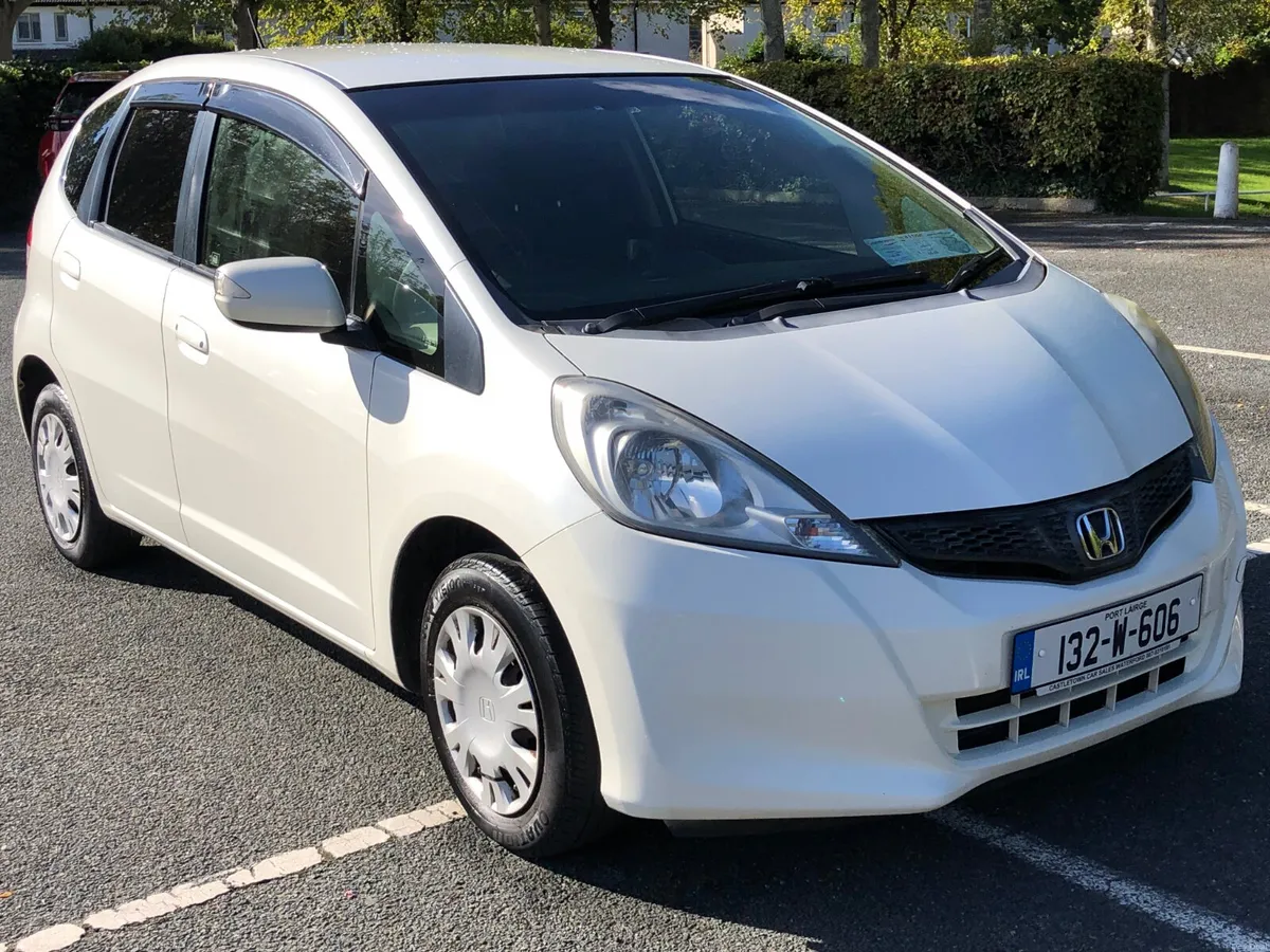 Honda Fit AUTOMATIC, NCT, PLEASE READ ADD - Image 2