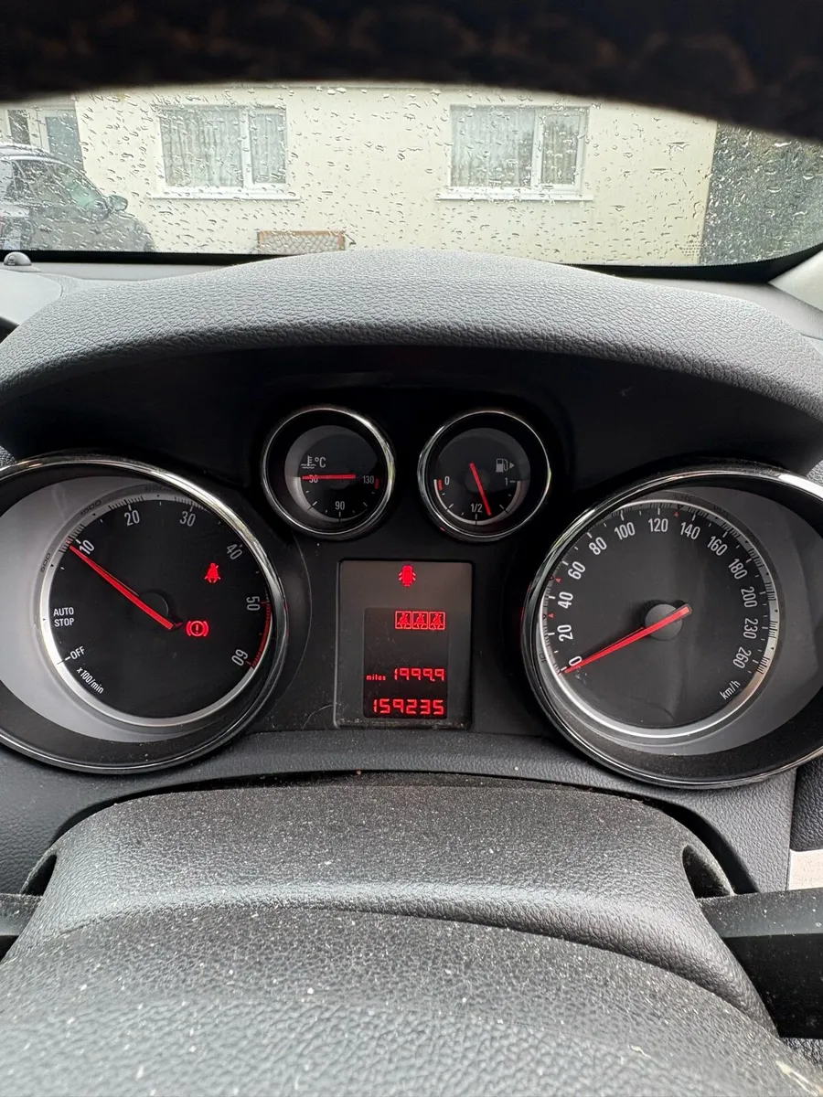Opel Mokka - Image 1