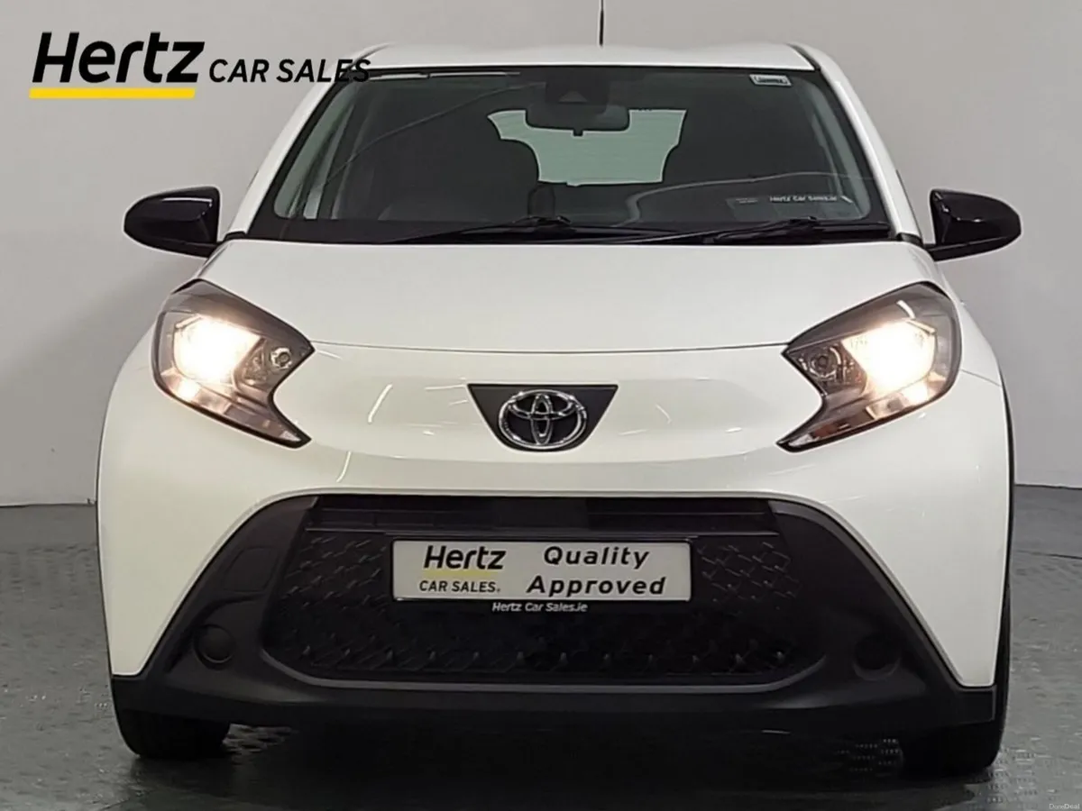 Toyota Aygo X PURE VVT-I 1.0 Petrol Manual - Image 5