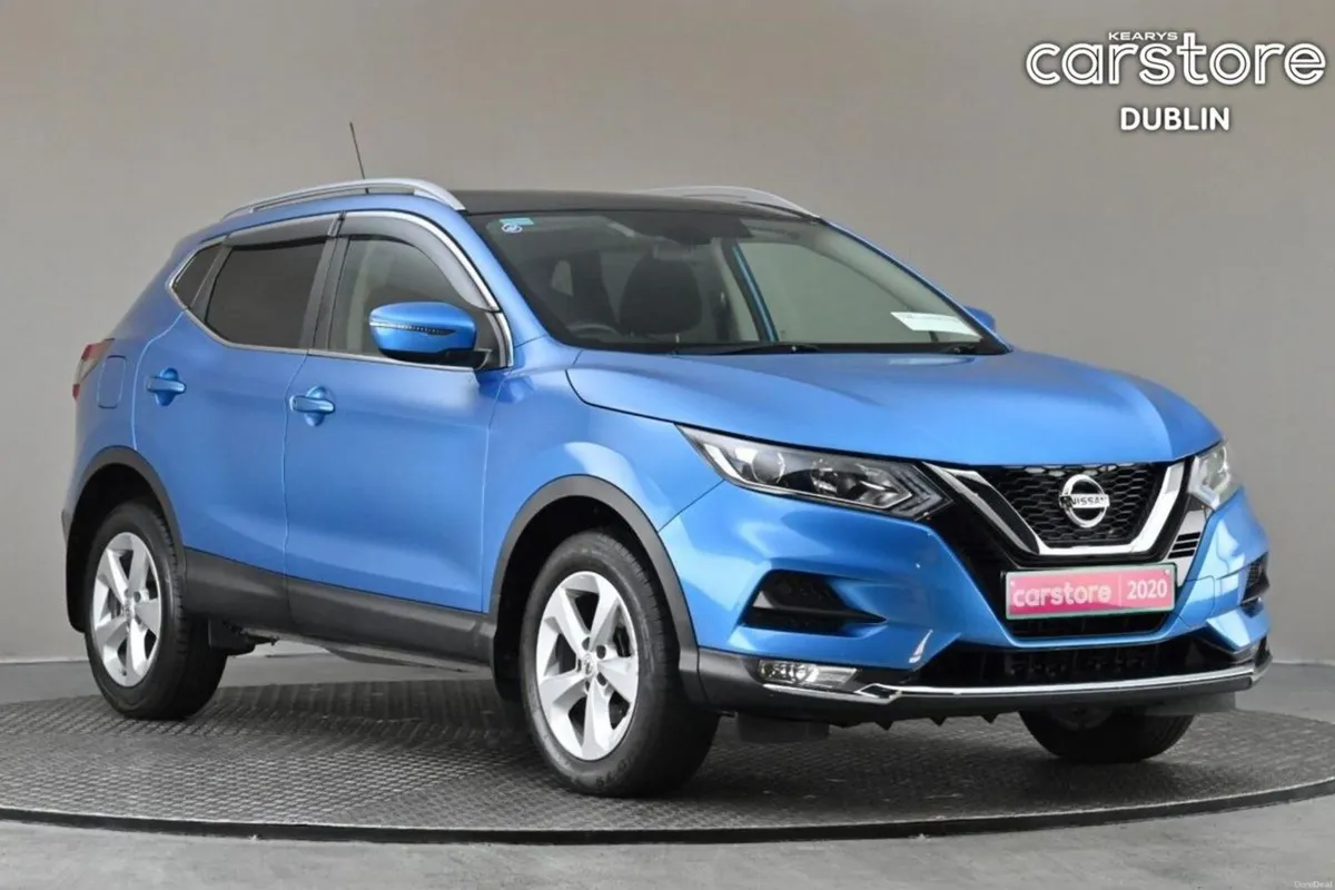 Nissan Qashqai 1.3 PET SE 6SPD **PANORAMIC ROOF**R - Image 1