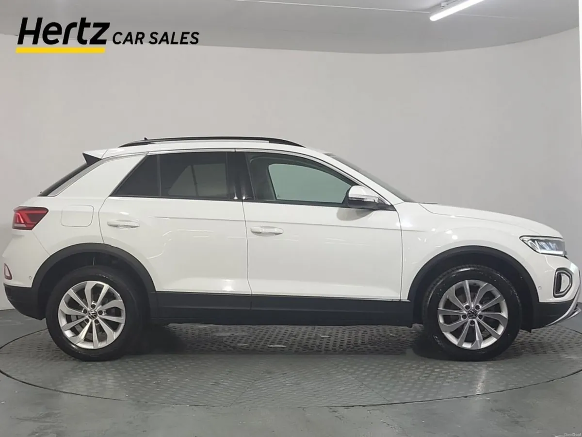 Volkswagen T-Roc SPEC ED Petrol Manual - Image 2