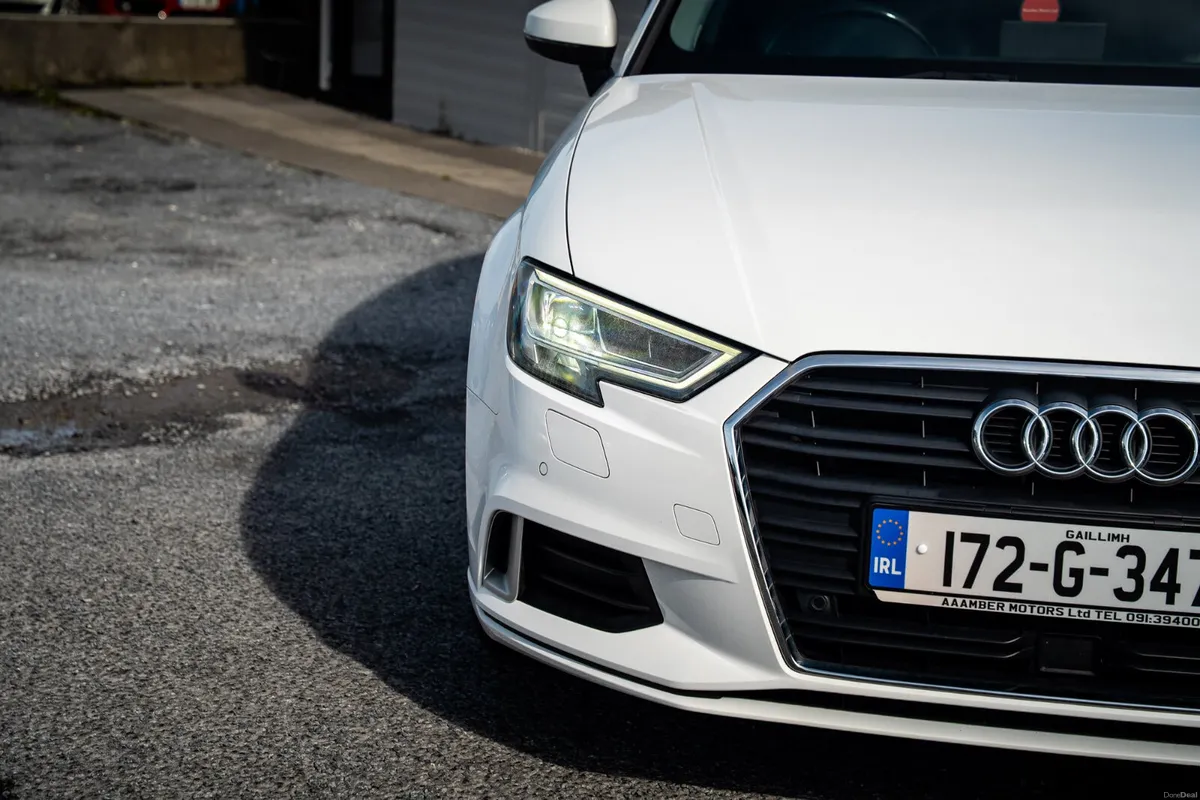 2017 Audi A3 Saloon 1.4 TFSI S LINE - Image 4