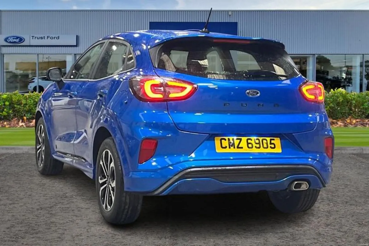 Ford Puma 1.0 EcoBoost Hybrid mHEV ST-Line 5dr - Image 2