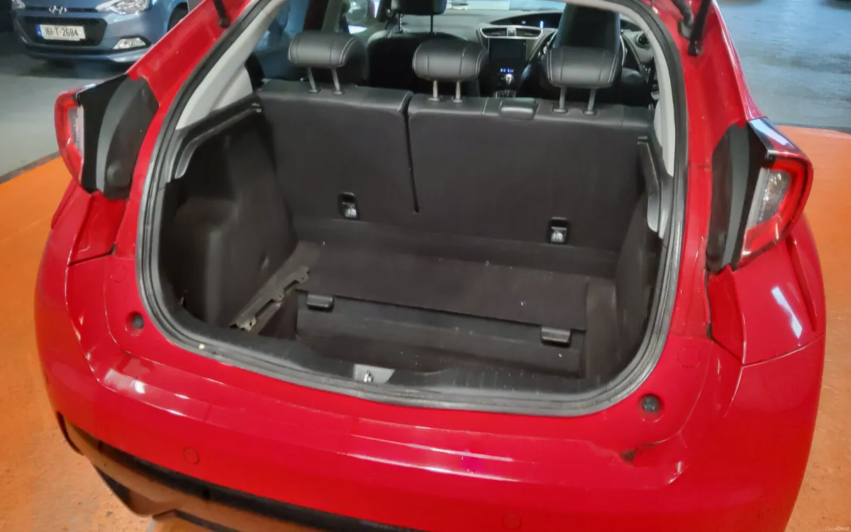 Honda Civic 2015 - Image 3