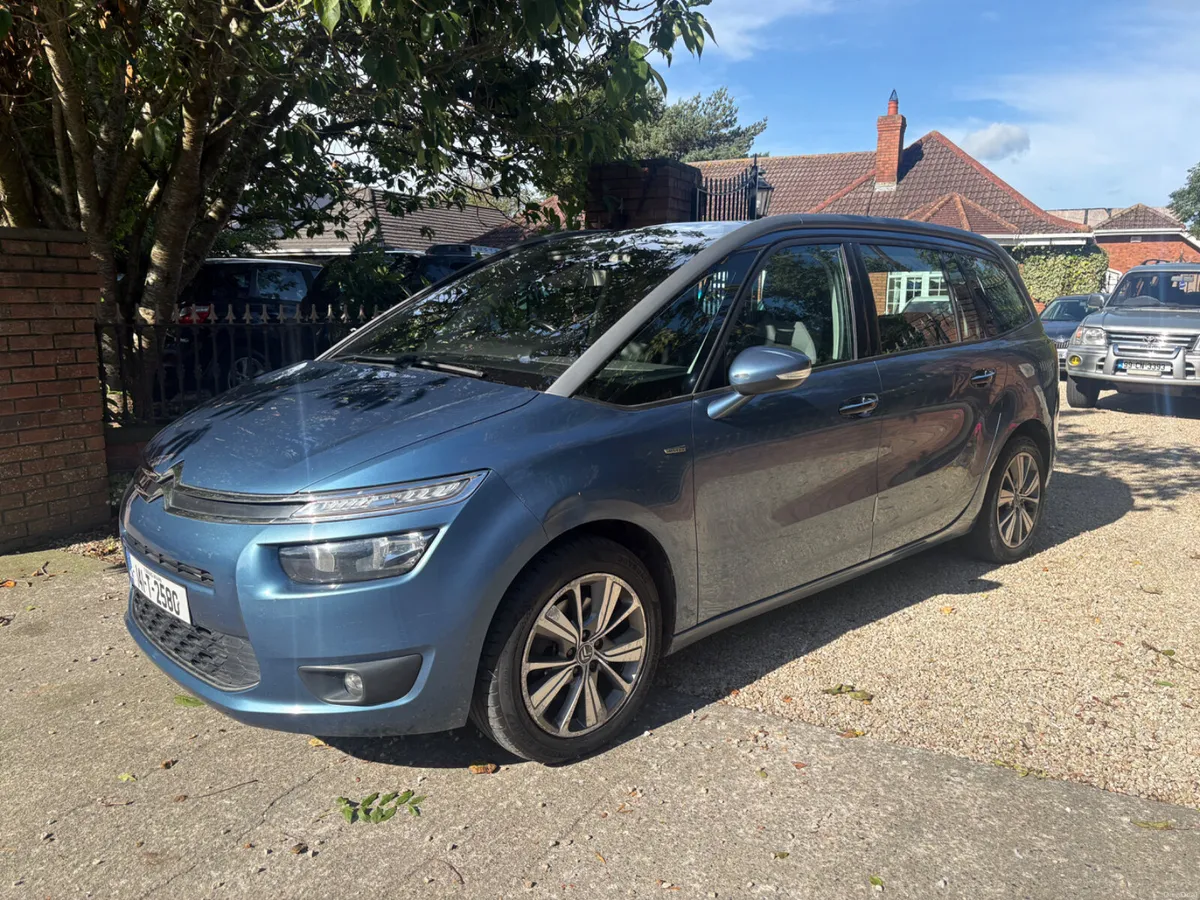 Citroen C4 2014 7 seater diesel - Image 1