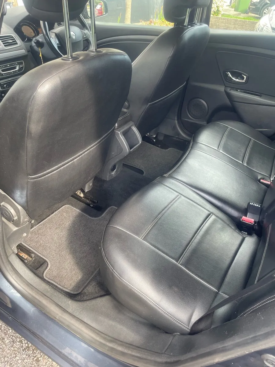 Renault Megane 3 Grandtour 1.5 DCI dynamic - Image 5