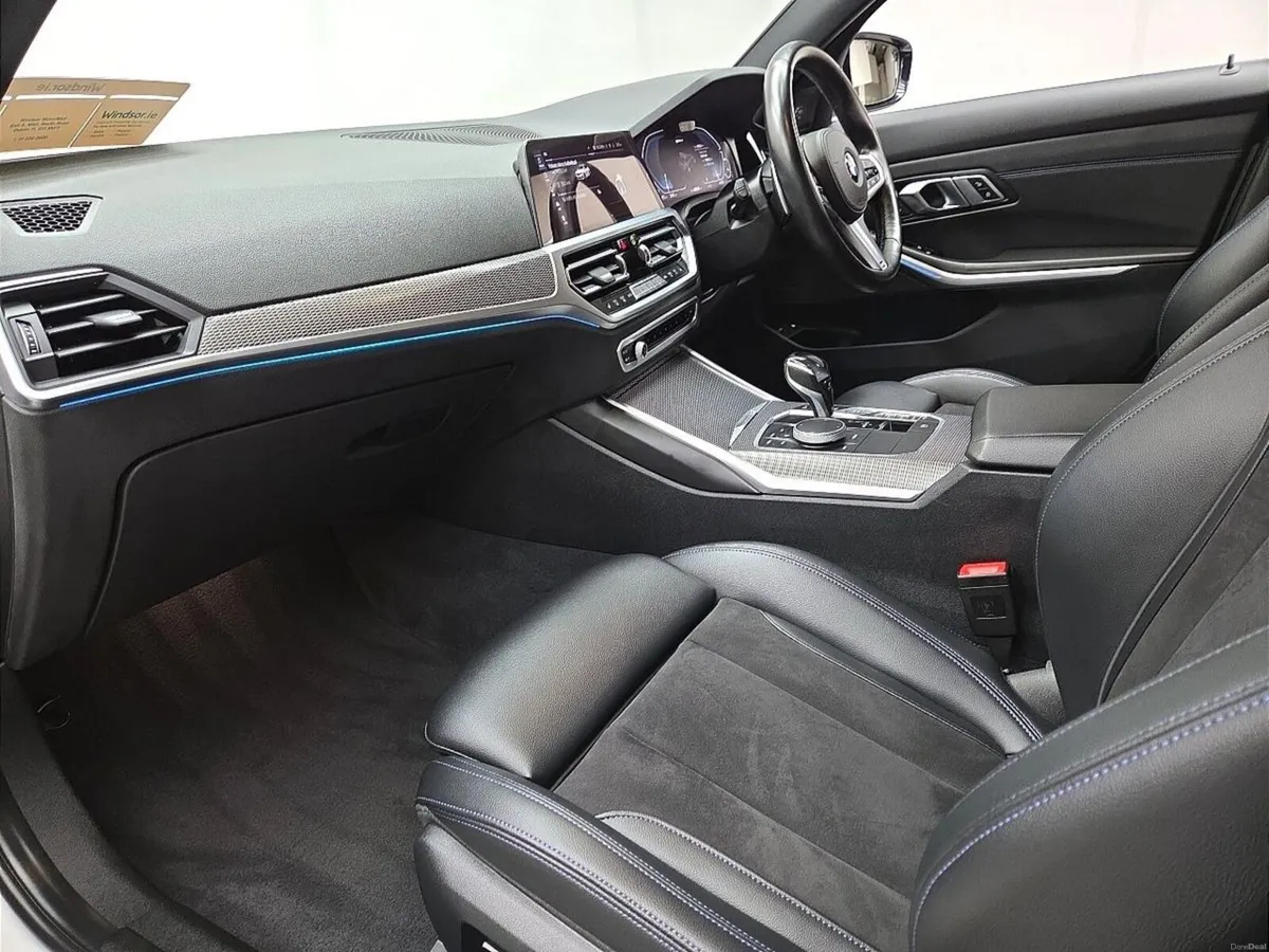 BMW 3-Series 330e M Sport - Image 4