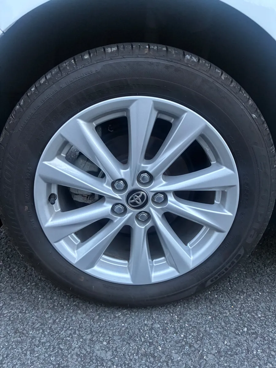 Toyota Corolla 2025 - Image 5
