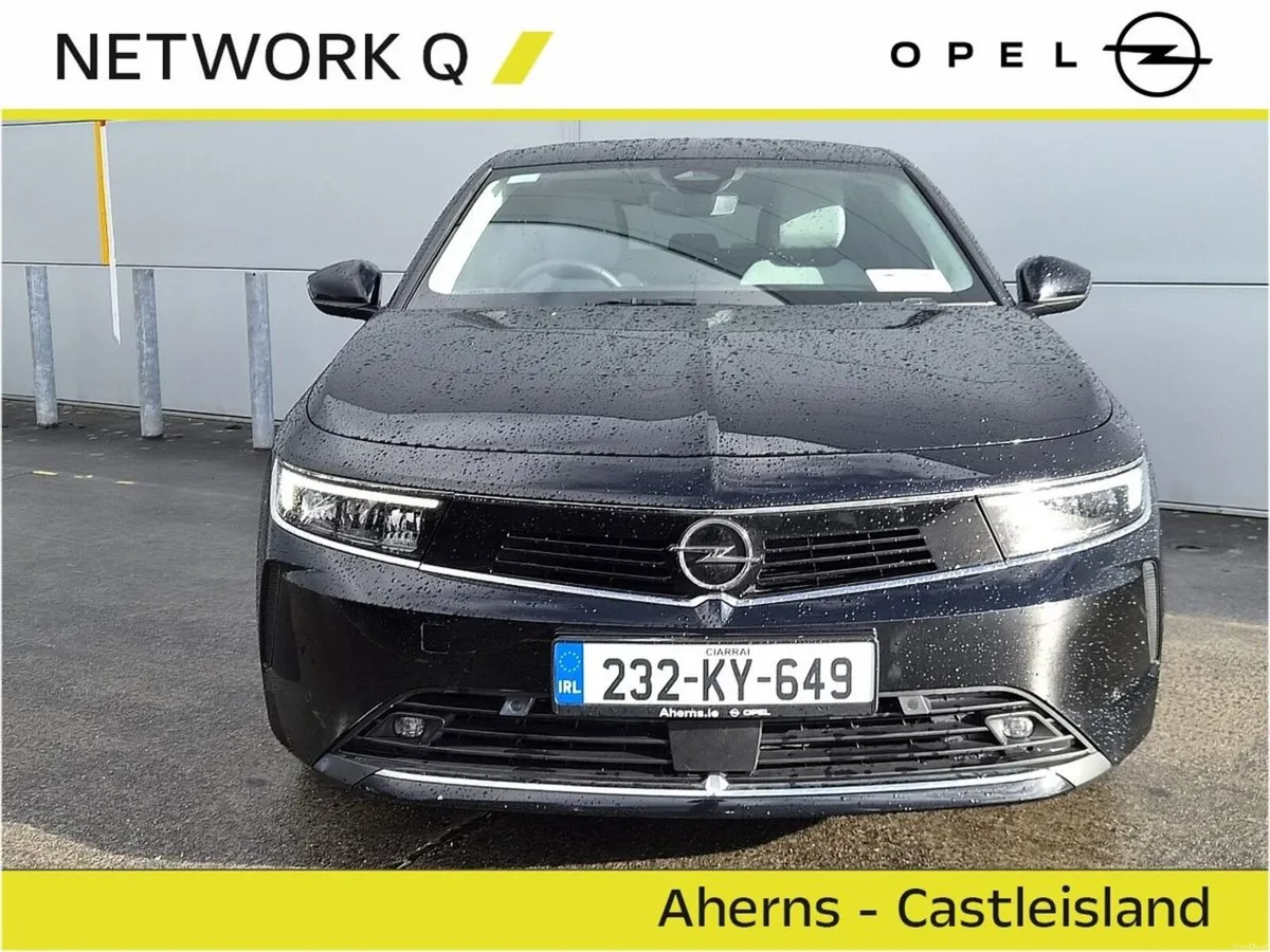 Opel Astra Elegance 1.2 Turbo 130PS - Image 2