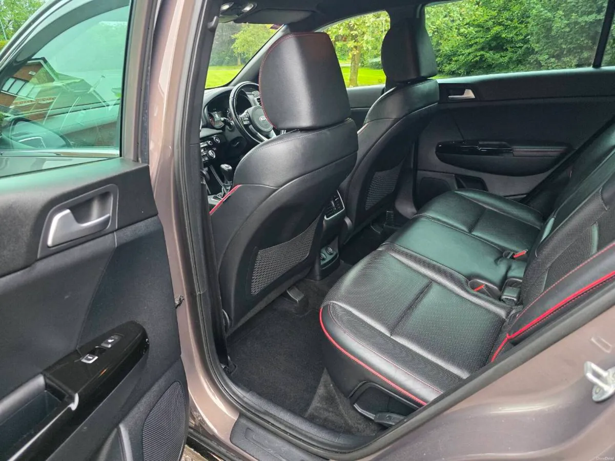 201 KIA SPORTAGE GT LINE 1.6D MAY P/X!! - Image 6