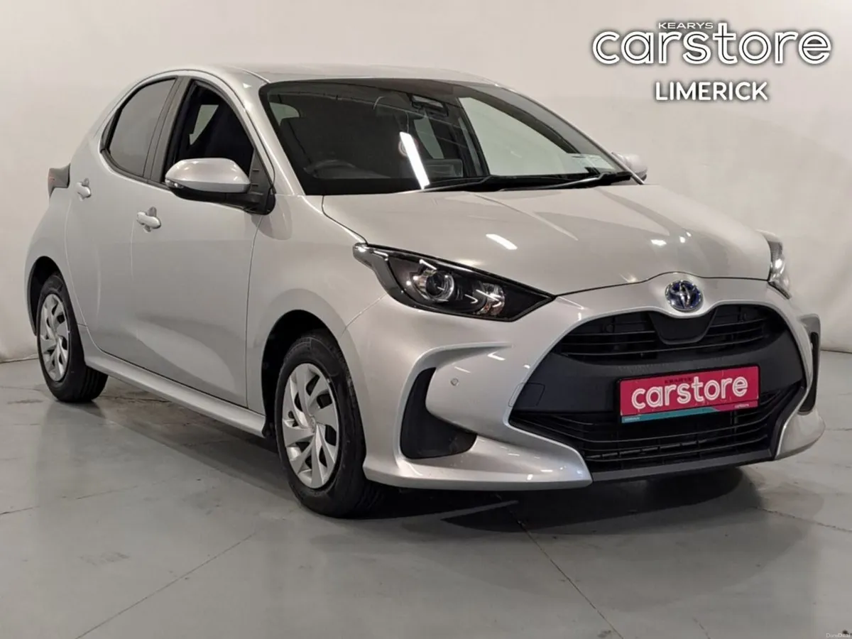 Toyota Yaris 1.5 - Image 1