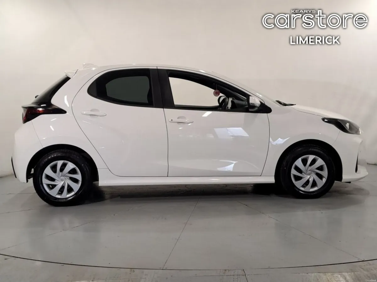 Toyota Yaris HEV X Spec - Image 2