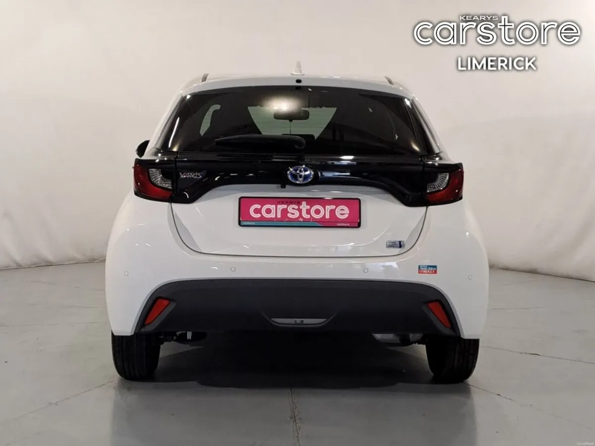 Toyota Yaris HEV X Spec - Image 4