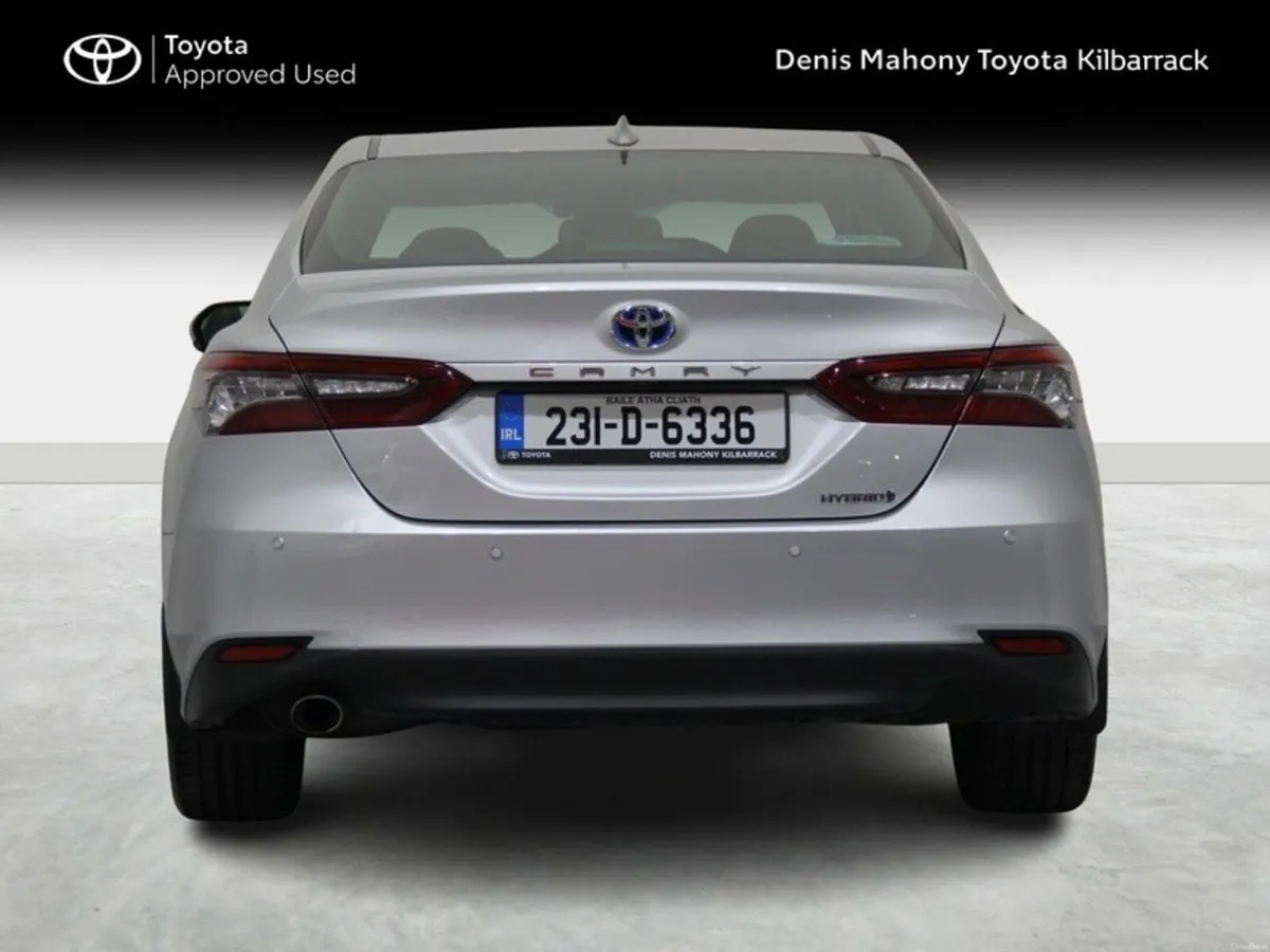 Toyota Camry PLATINUM EDITION - Image 4