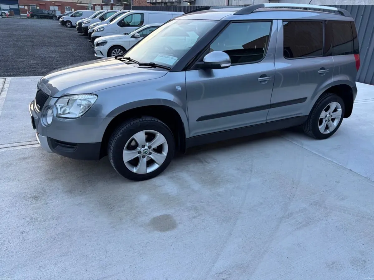 2012 Skoda Yeti 1.6 TDI CR AMBITION GREENLINE - Image 4