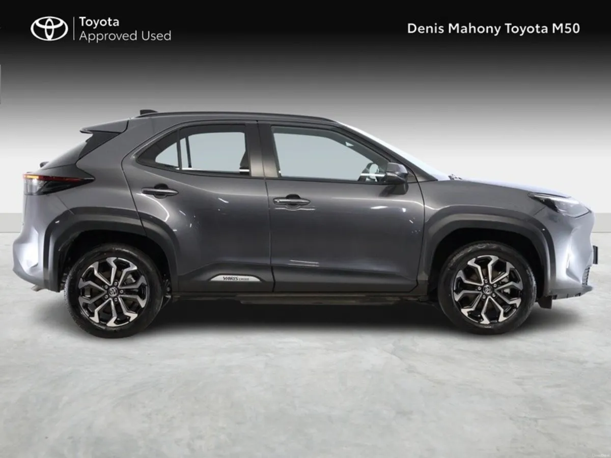 Toyota Yaris Cross Luna sport - Image 3
