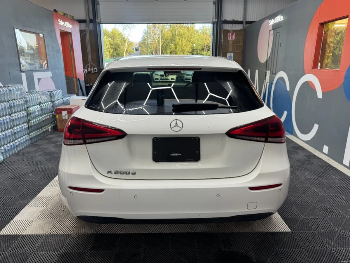 Mercedes-Benz A-Class 2019 MERCEDES-BENZ A200D AUT - Image 4