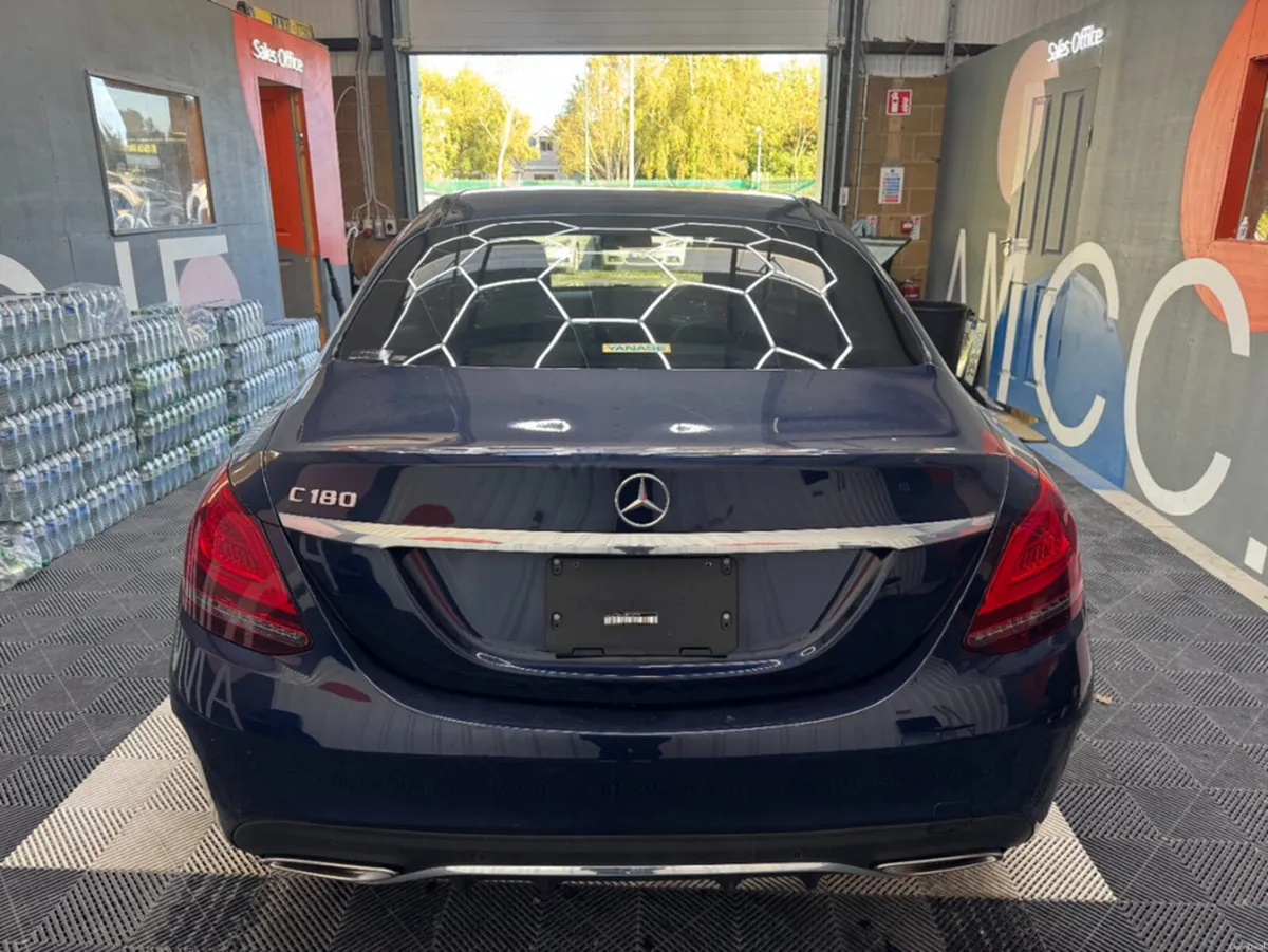 Mercedes-Benz C-Class 2019 MERCEDES-BENZ  C180  AM - Image 4