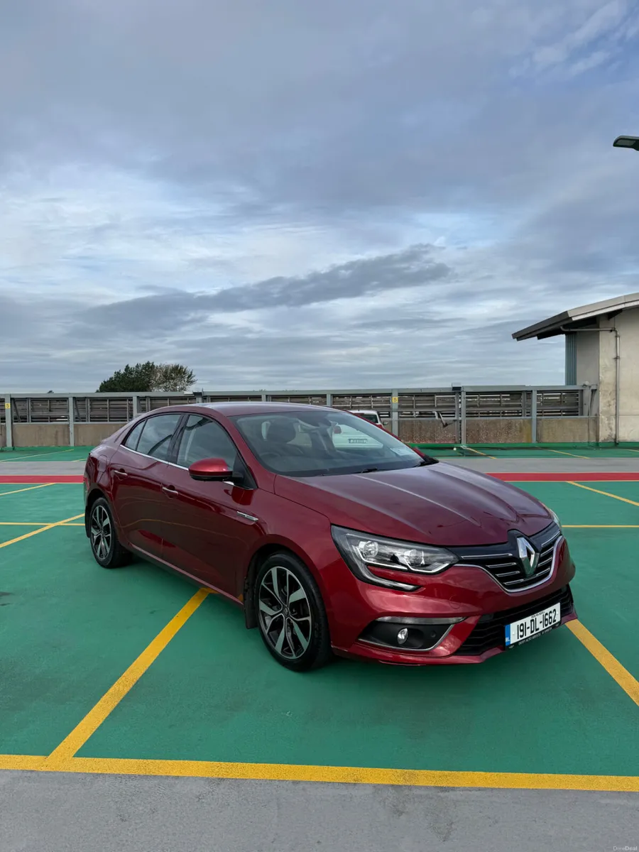 191 Renault Megane 1.5 Diesel - LOW MILEAGE - Image 1