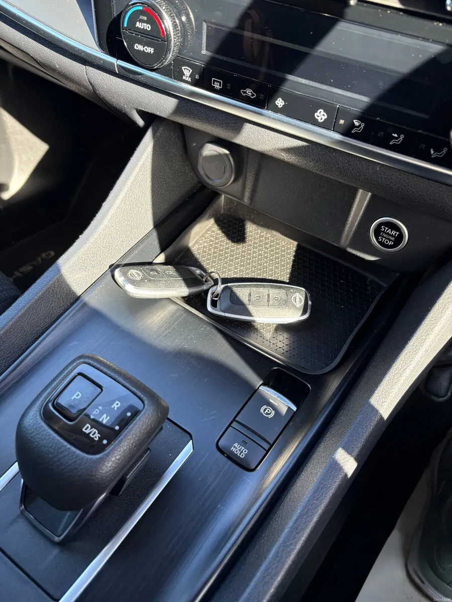 Nissan Qashqai 2022 - Image 4