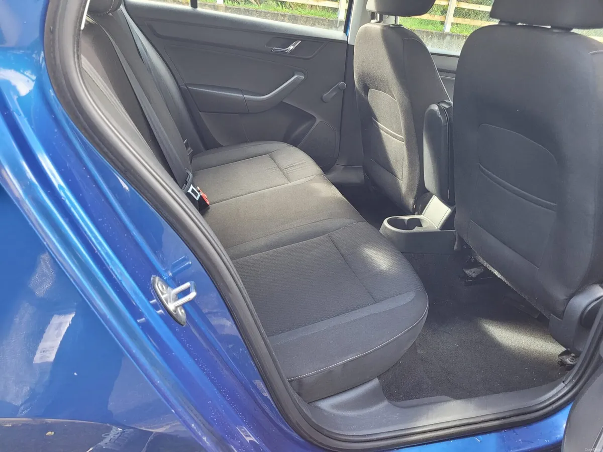 2014 SKODA RAPID SPORTBACK TAX/NCT. - Image 6