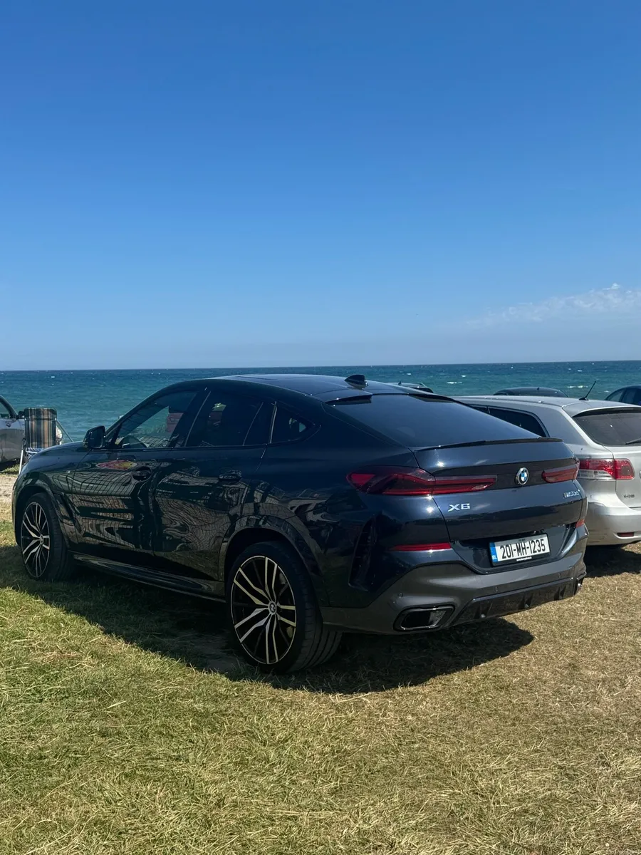 2020 BMW x6 30D MSport - Image 2