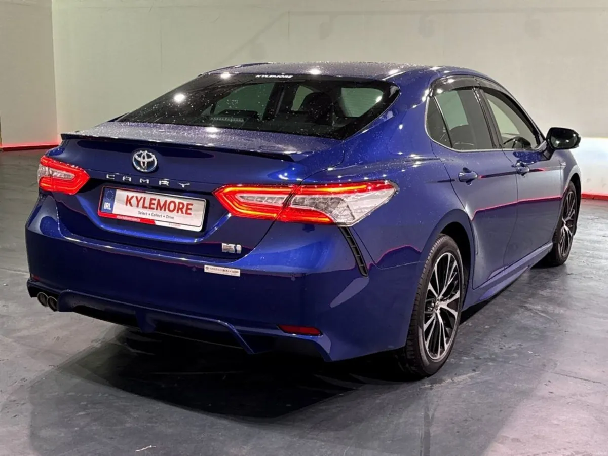 Toyota Camry 2.5 HYBRID AUTOMATIC SALOON - WS EDIT - Image 3