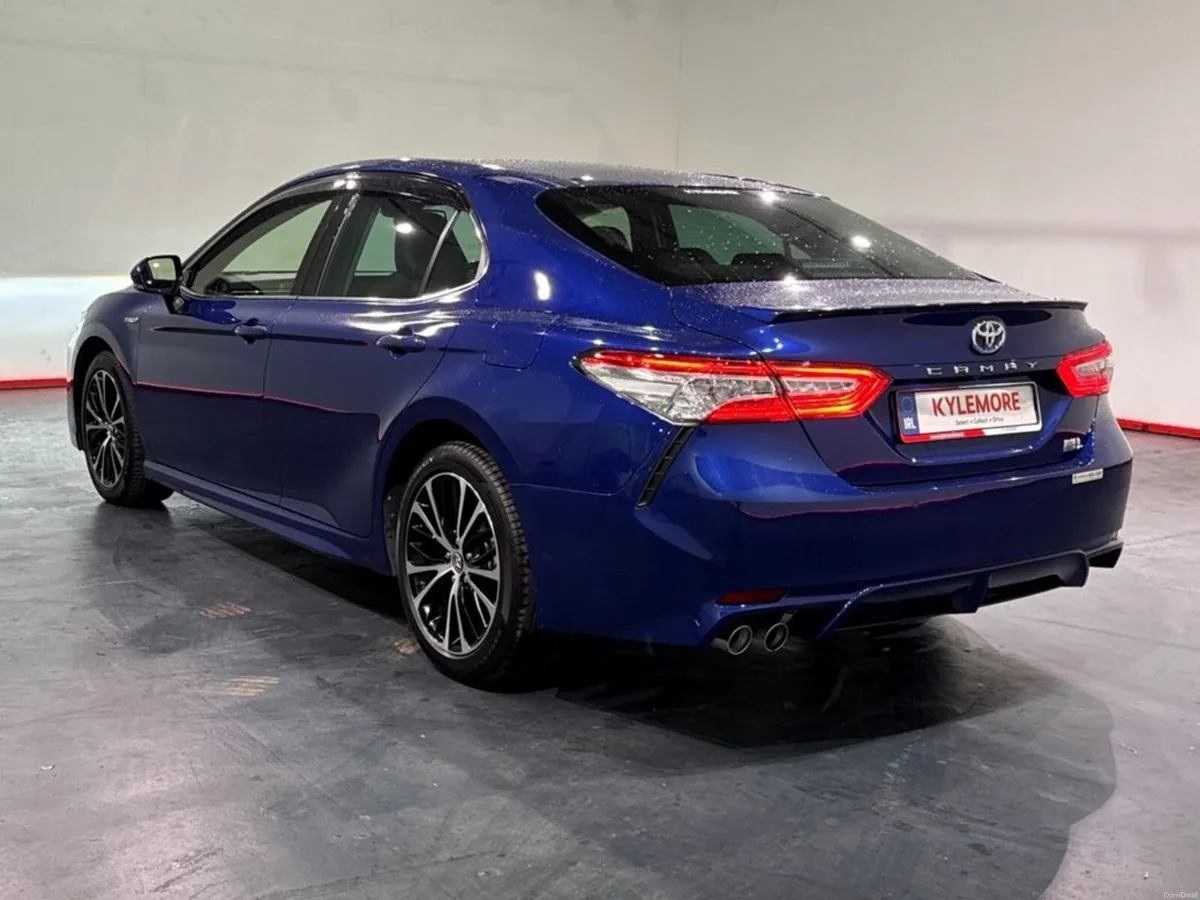 Toyota Camry 2.5 HYBRID AUTOMATIC SALOON - WS EDIT - Image 5