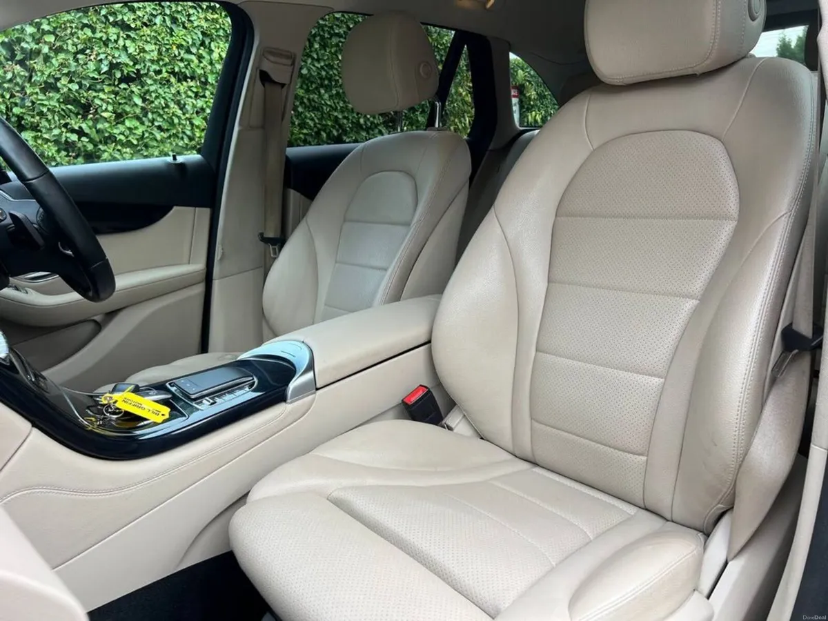 Mercedes-Benz GLC GLC 200D 2.0 AUTO // CRUISE CONT - Image 6