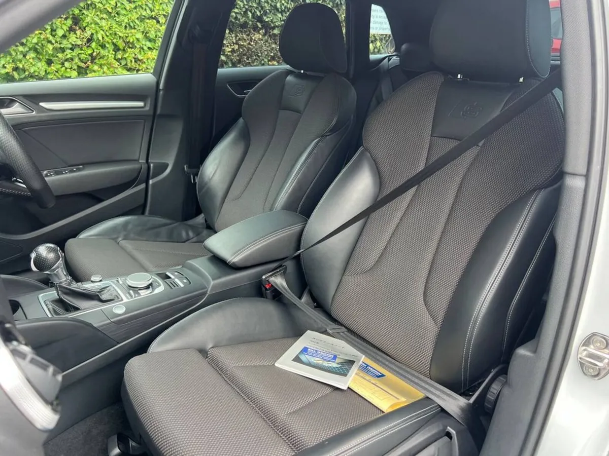 Audi A3 S-LINE 1.4 TFSI AUTO // NEW 19" ALLOYS // - Image 6