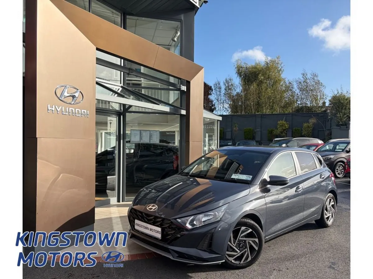 Hyundai i20 Deluxe Plus Automatic - Image 1