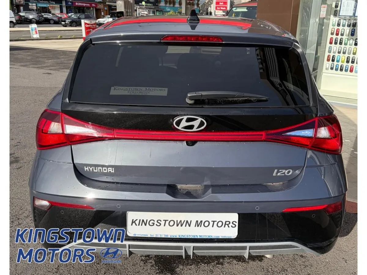 Hyundai i20 Deluxe Plus Automatic - Image 4