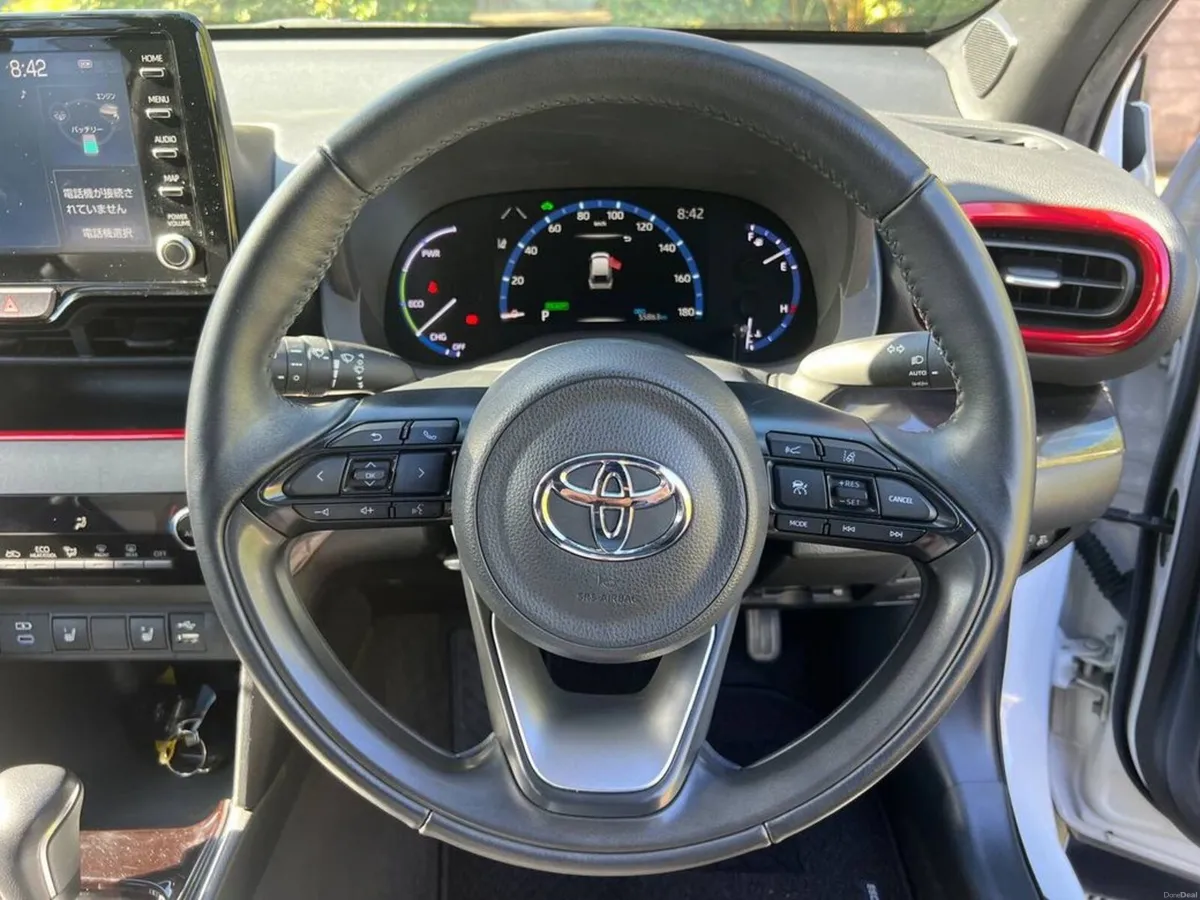 Toyota Yaris Cross Z-SPEC MODELLISTA PACK 1.5 HYBR - Image 4