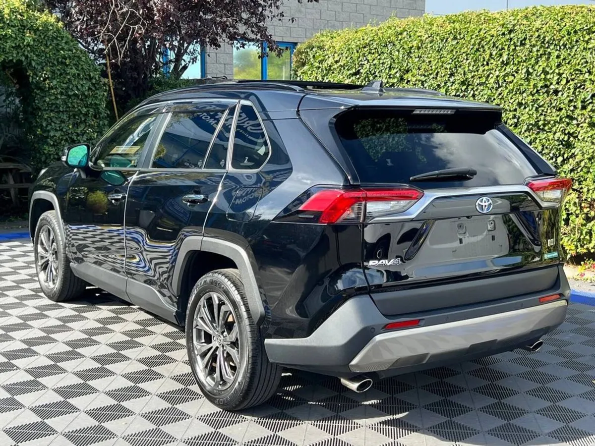 Toyota RAV4 G-SPEC 2.5 HYBRID AWD AUTO // OPENING - Image 6