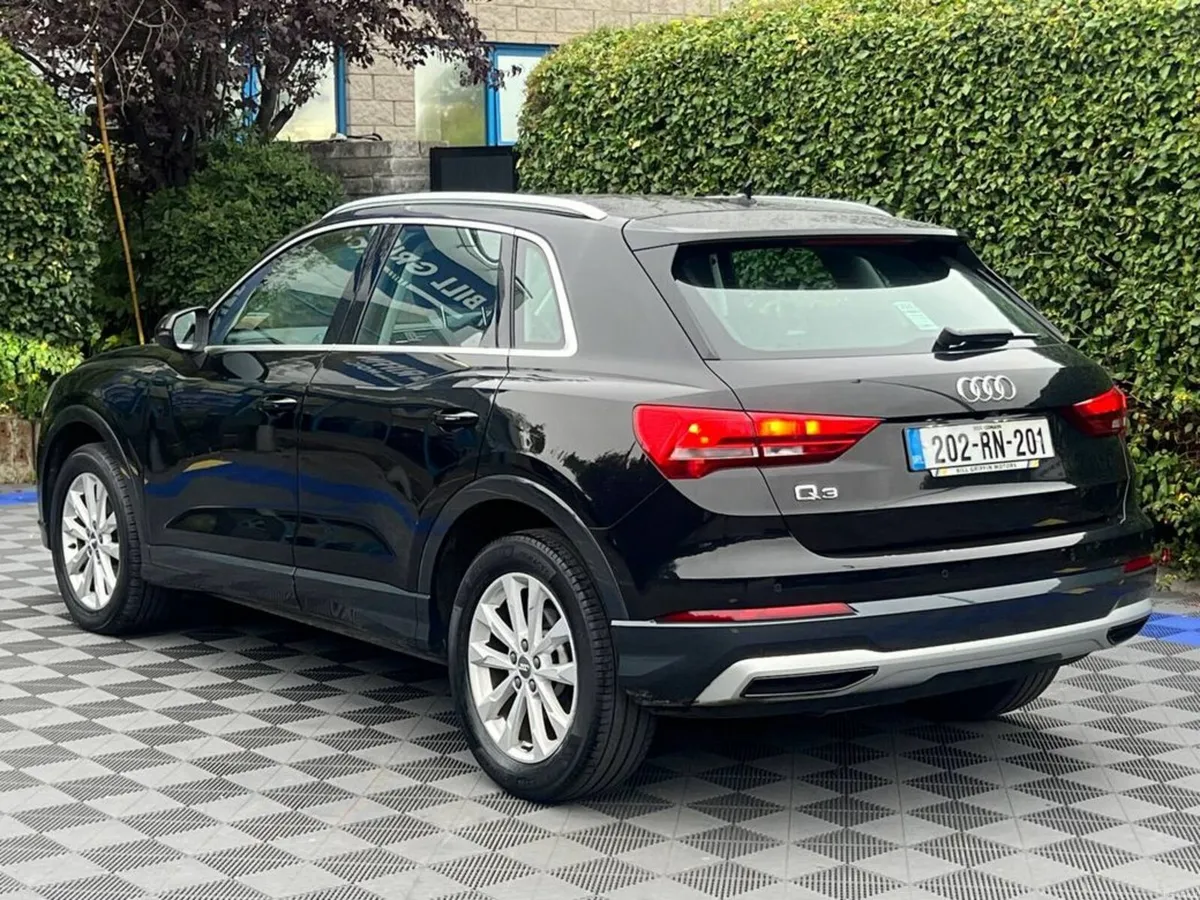 Audi Q3 35TDI 2.0 AUTO // APPLE CARPLAY/ANDROID AU - Image 5