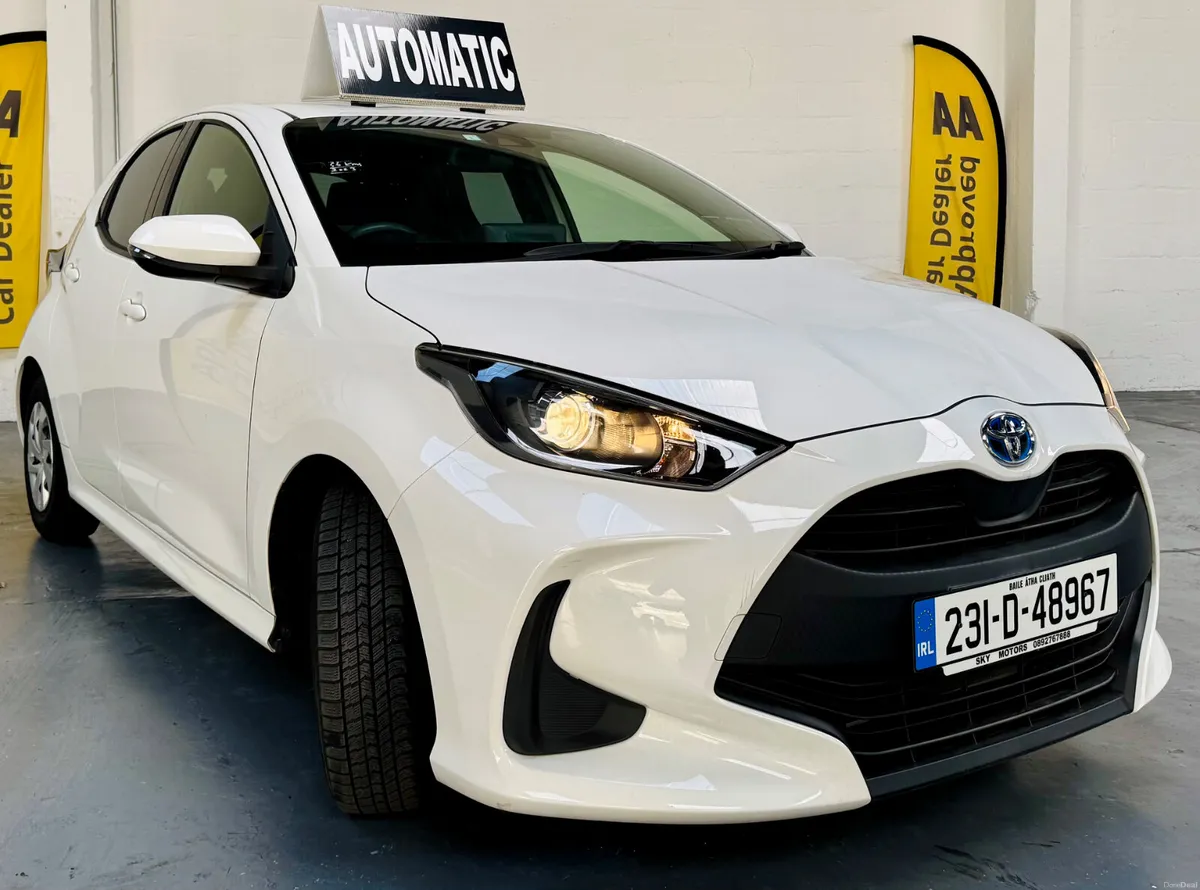 Toyota Yaris 2023 - Image 3