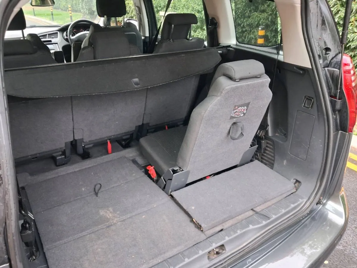 Peugeot 5008 - Image 6