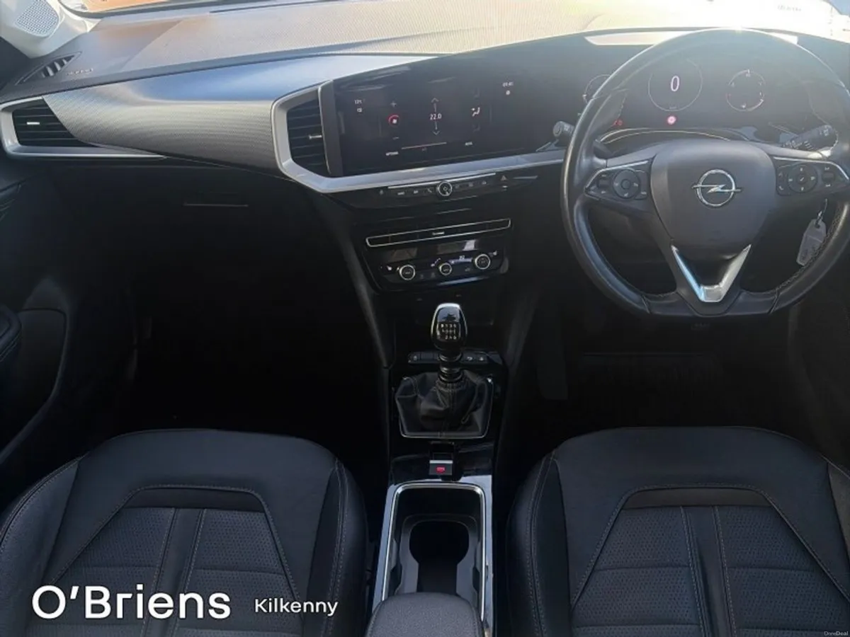 Opel Mokka ELITE 1.2 PRISTINE CONDITION 1 OWNER IN - Image 2